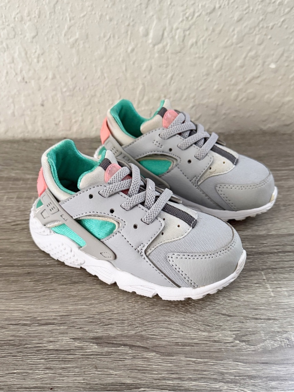 Nike Huarache Run Toddler Girls Sneaker Shoes Size 8